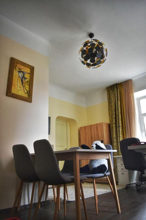 Апартаменты Panda House - Luxury In Old Town Тарту Экстерьер фото